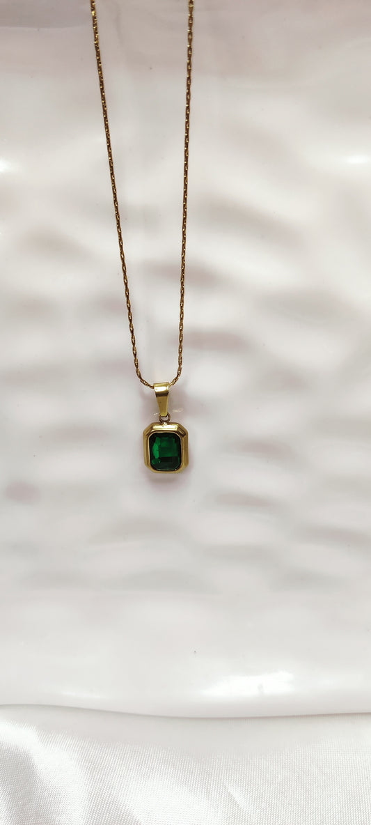 Emerald Green Stone Gold-Plated Pendant Chain | Minimal Luxury Jewellery