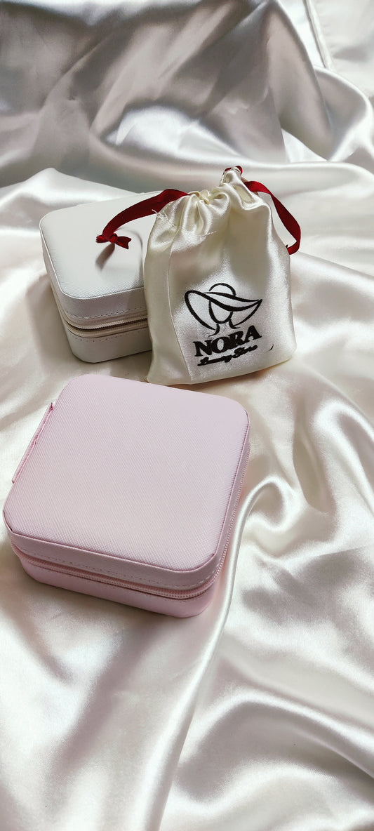 Classic Mini jewellery organiser only (without jewellery) size: 10×10×1.5 cm