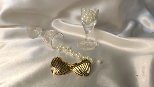 Golden Heart Shell Studs – Love in Every Curve