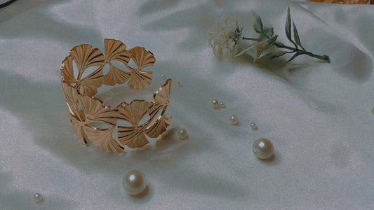 Luxury Gold Floral Cutwork Kada – Elegant Anti-Tarnish Statement Cuff Bracelet