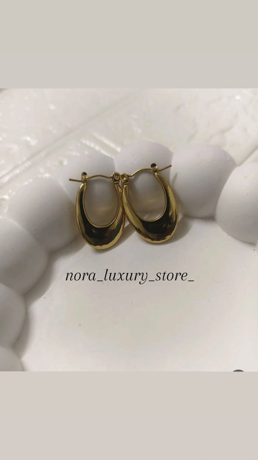Oval plain Hoops/ 18k gold plated/Anti tarnish